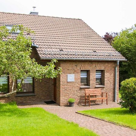 Ferienhaus Eifelnest Scheid  Eksteriør bilde