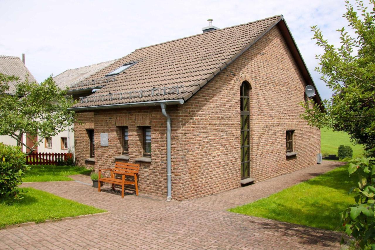 Ferienhaus Eifelnest Scheid  Eksteriør bilde